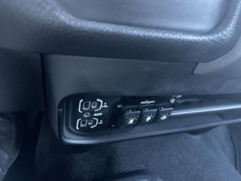 Used 2021 RAM 2500 Tradesman image 17