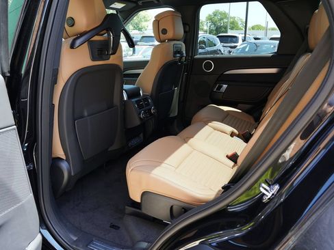New 2026 Land Rover Discovery Dynamic SE AWD/4WD image 32