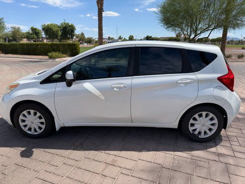 Used 2014 Nissan Versa Note SV FWD image 5