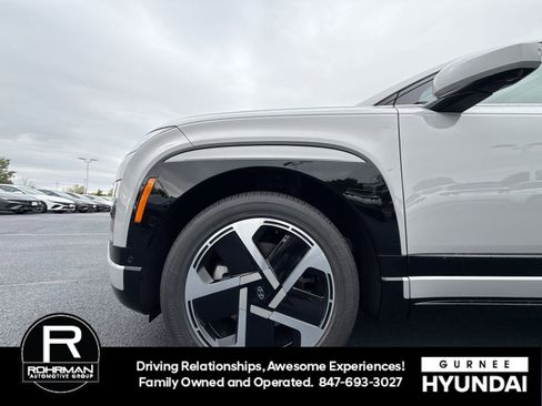 New 2026 Hyundai Ioniq 9 Limited image 12