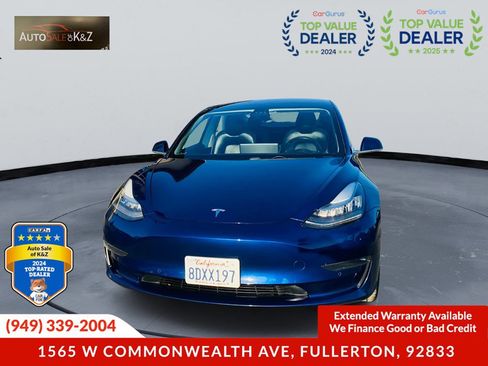 Used 2019 Tesla Model 3 Standard Range Plus image 1