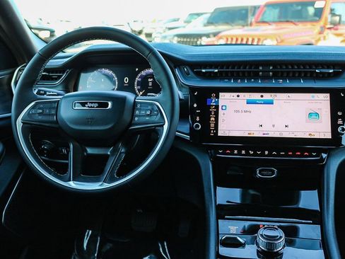 New 2026 Jeep Grand Cherokee Limited image 14