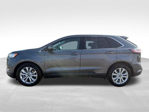 Used 2021 Ford Edge Titanium w/ Cargo Accessory Package FWD image 4