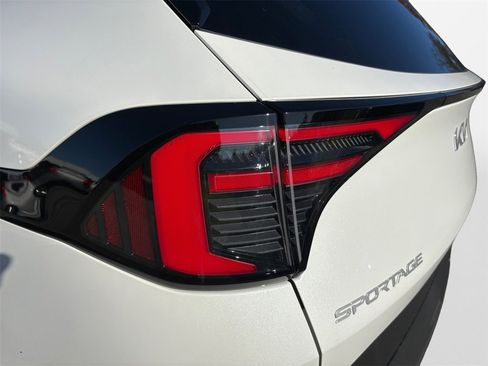 New 2026 Kia Sportage EX w/ EX Panoramic Sunroof Package image 21