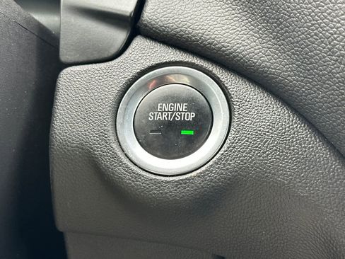 Used 2024 Chevrolet Equinox LT AWD/4WD image 24