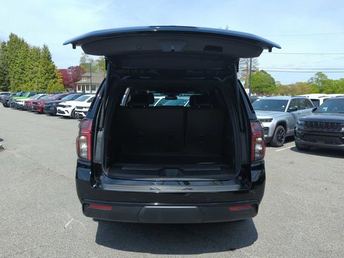 Used 2023 Chevrolet Tahoe Z71 w/ Z71 Off-Road Package AWD/4WD image 33