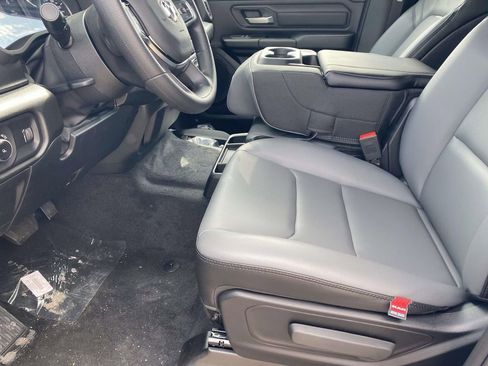 New 2026 RAM 1500 Tradesman w/ Trailer Tow Group image 11