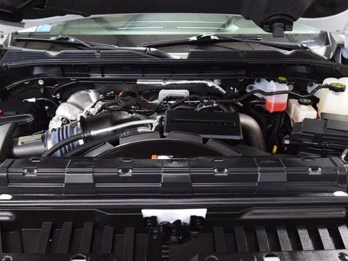 Used 2024 GMC Sierra 2500 AT4 w/ AT4 Preferred Package image 33