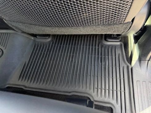 Used 2020 Toyota 4Runner SR5 Premium w/ Moonroof Package AWD/4WD image 78
