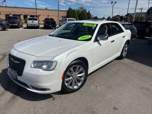 Used 2015 Chrysler 300 C w/ Harman/Kardon Audio Group AWD/4WD image 3