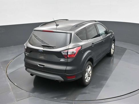 Used 2018 Ford Escape SE image 23