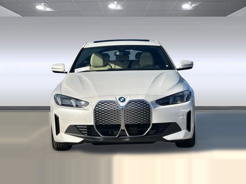 Used 2025 BMW i4 xDrive40i AWD/4WD image 6