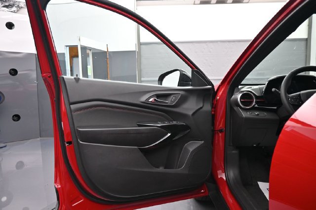 New 2026 Chevrolet Trax RS w/ Driver Confidence Package FWD image 9