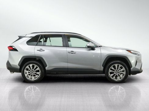Used 2025 Toyota RAV4 XLE Premium w/ Weather Package AWD/4WD image 6