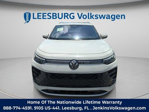 New 2026 Volkswagen Tiguan SEL R-Line AWD/4WD image 15
