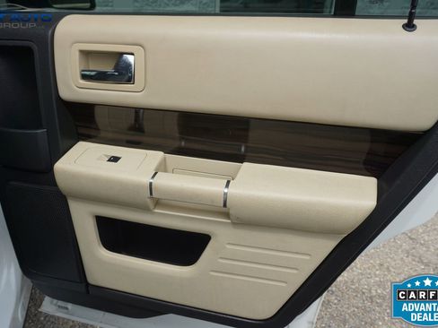 Used 2013 Ford Flex SEL FWD image 24