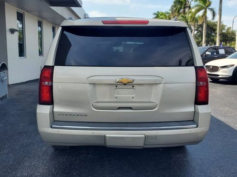 Used 2015 Chevrolet Suburban LTZ RWD image 6