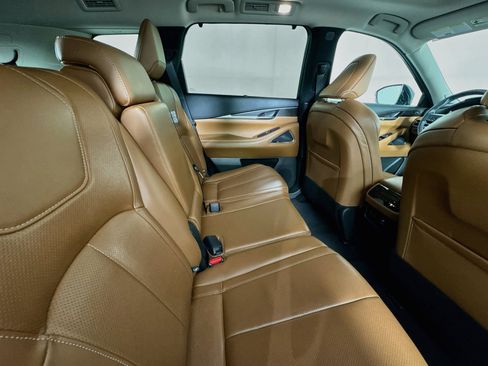 Used 2024 INFINITI QX60 Sensory AWD/4WD image 46