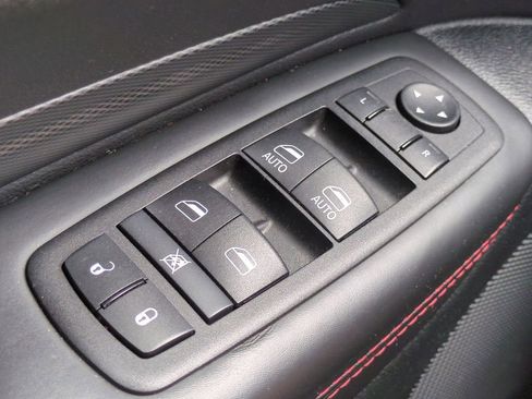 Used 2024 Dodge Durango GT AWD/4WD image 28