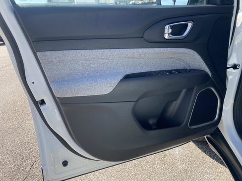 Certified 2022 Jeep Compass Latitude image 20