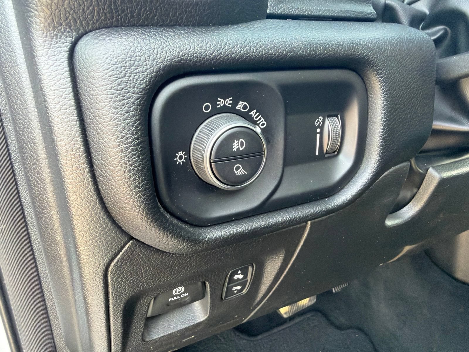 Used 2022 RAM 1500 Lone Star RWD image 22
