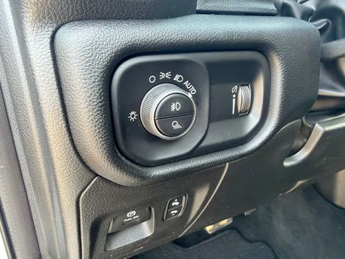 Used 2022 RAM 1500 Lone Star RWD image 22
