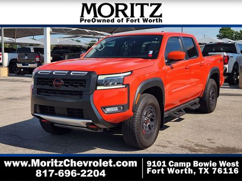 Used 2025 Nissan Frontier PRO-4X AWD/4WD image 1