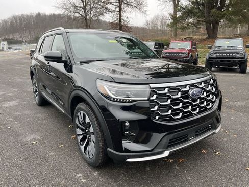 New 2026 Ford Explorer Platinum w/ LUX Leather Package image 11