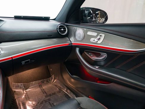 Used 2017 Mercedes-Benz E 43 AMG 4MATIC Sedan image 10