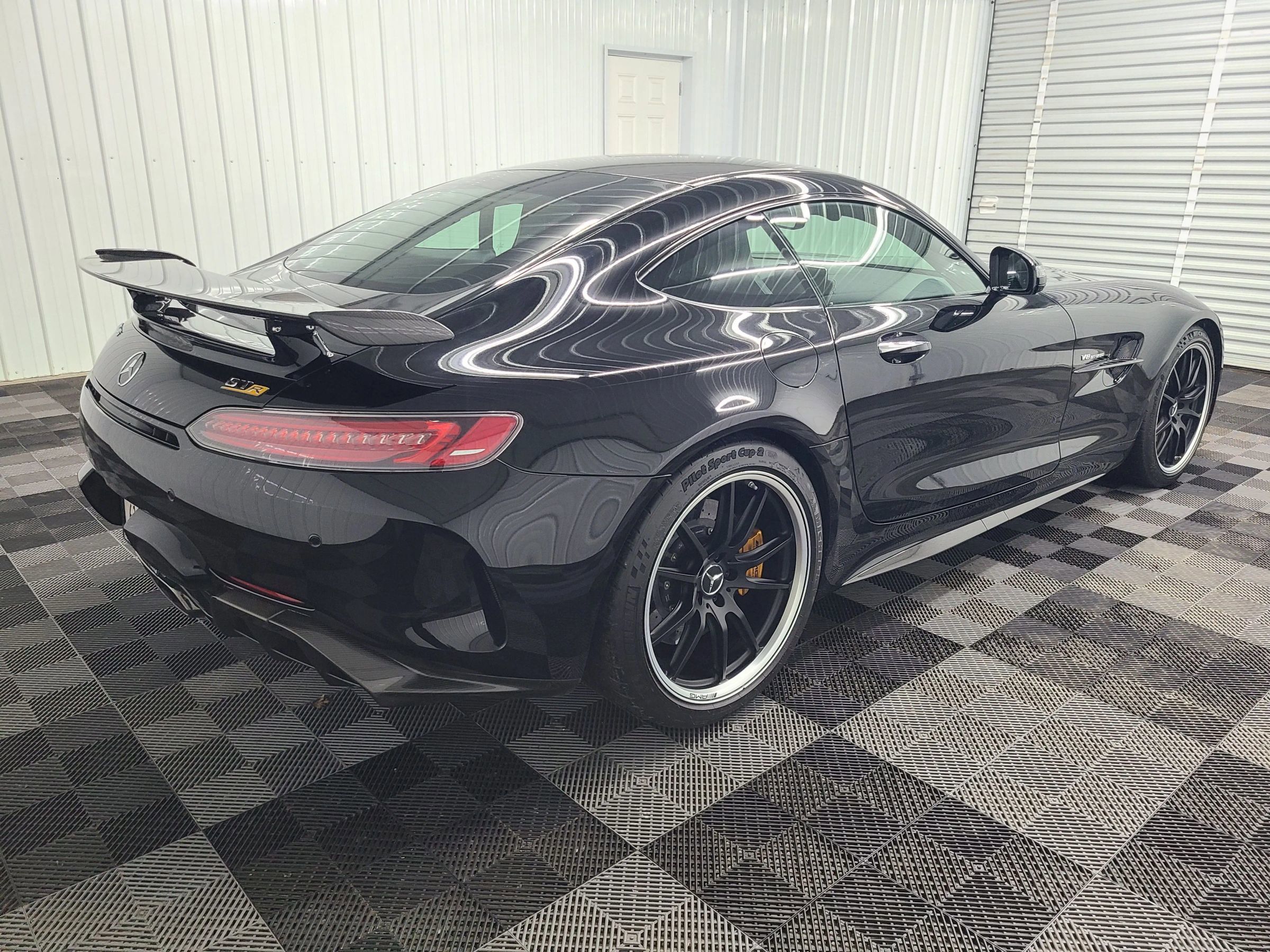 Used 2019 Mercedes-Benz AMG GT R image 16