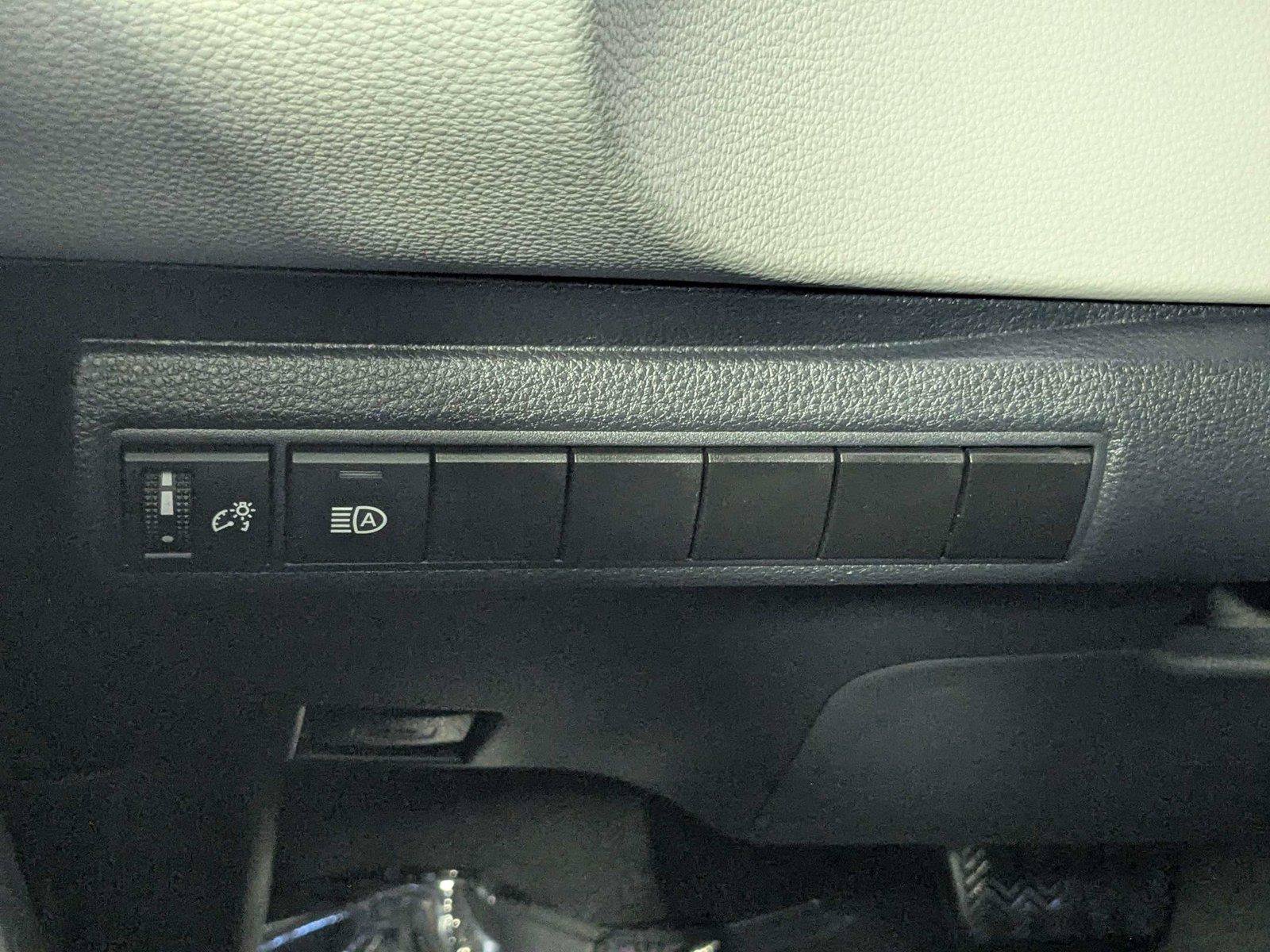 Used 2024 Toyota Corolla LE FWD image 16