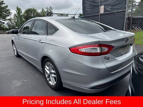 Used 2016 Ford Fusion SE FWD image 7