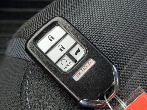 Used 2017 Honda CR-V EX image 28