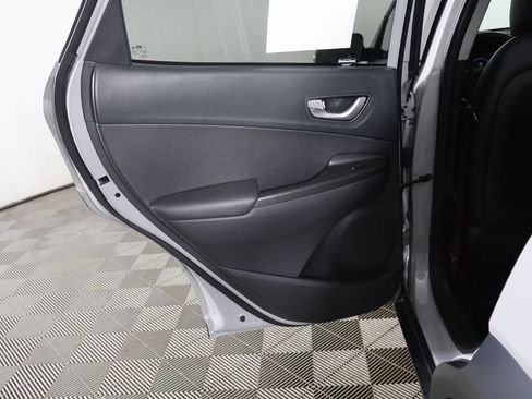 Used 2023 Hyundai Kona Limited w/ Cargo Package FWD image 27