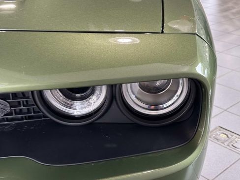 Used 2022 Dodge Challenger SRT Hellcat w/ Plus Package image 7