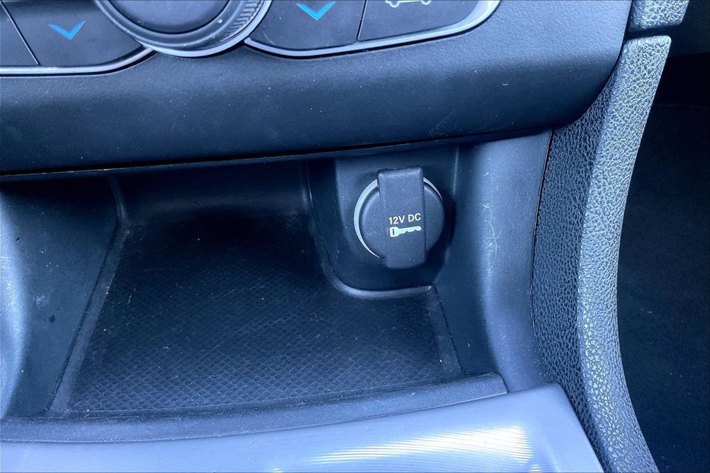 Used 2023 Dodge Charger SXT w/ Cold Weather Package RWD image 16