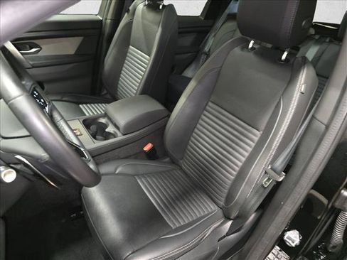 Used 2024 Land Rover Discovery Sport Dynamic SE AWD/4WD image 15