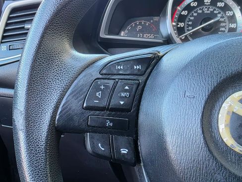 Used 2015 MAZDA MAZDA3 i Sport image 17