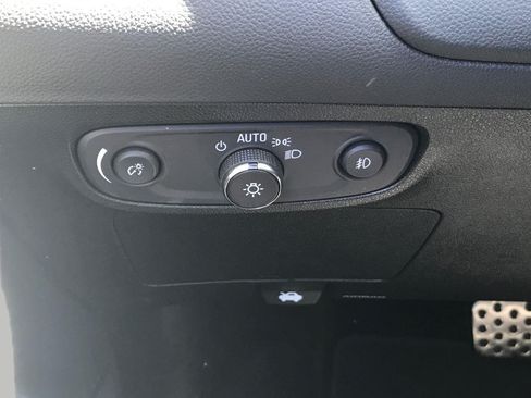 Used 2023 Buick Encore GX Select w/ Sport Touring Package FWD image 46