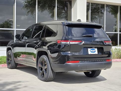 Certified 2023 Jeep Grand Cherokee L Limited w/ Black Appearance Package image 5