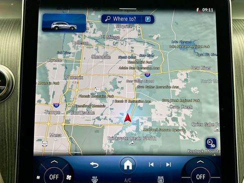 Certified 2025 Mercedes-Benz GLC 300 image 14