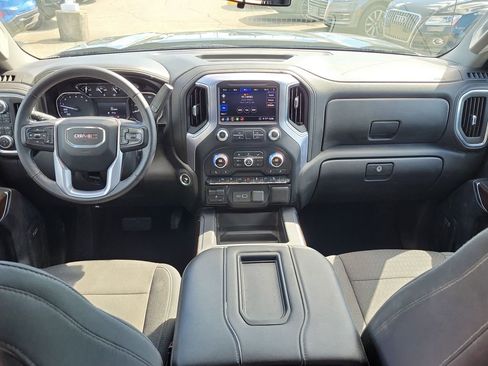 Used 2020 GMC Sierra 1500 Elevation w/ Elevation Value Package AWD/4WD image 10
