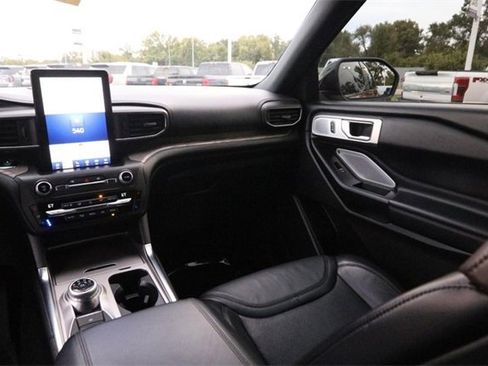 Used 2020 Ford Mustang GT Premium image 36