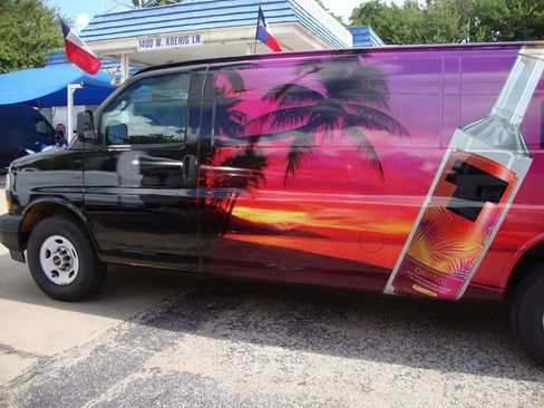 Used 2018 GMC Savana 2500 Extended w/ Driver Convenience Package image 10