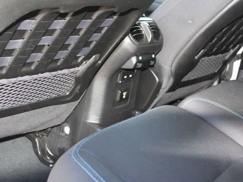 Used 2022 Jeep Wrangler Unlimited Rubicon 4xe AWD/4WD image 49