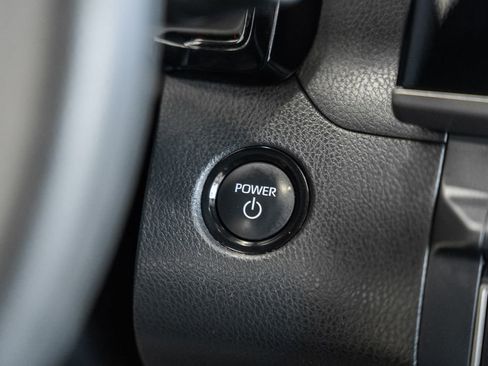 Used 2025 Toyota Camry LE image 20