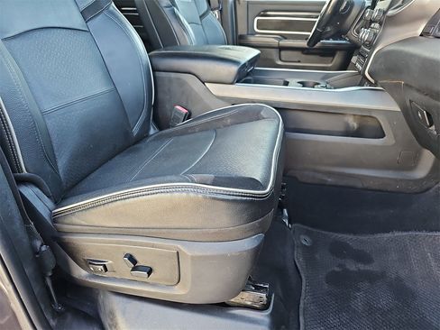 Used 2020 RAM 2500 Laramie image 13