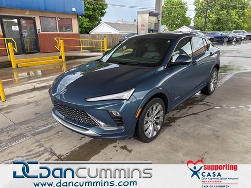 Used 2024 Buick Envista Avenir FWD image 1