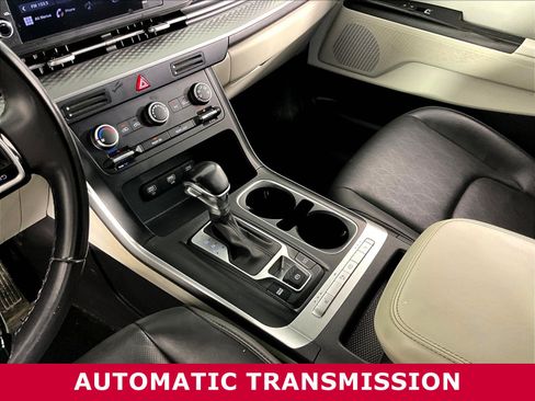 Certified 2022 Kia Carnival LX FWD image 18