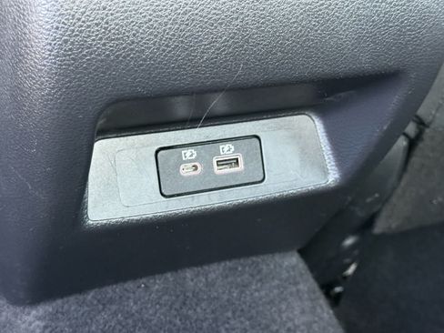 Used 2025 Nissan Altima 2.5 SV AWD/4WD image 12